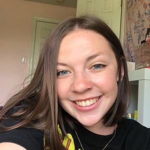 Meet your Posher, Lucy